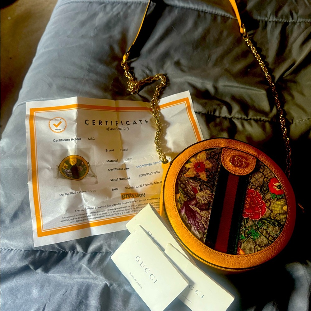 Authenticated Gucci yellow floral bag